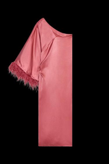 LANGES SATINKLEID MIT FEDERN - Neonpink von Zara