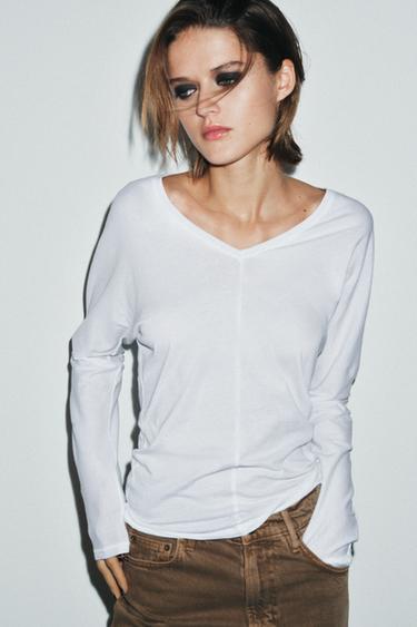 COTTON V-NECK T-SHIRT - White by Zara