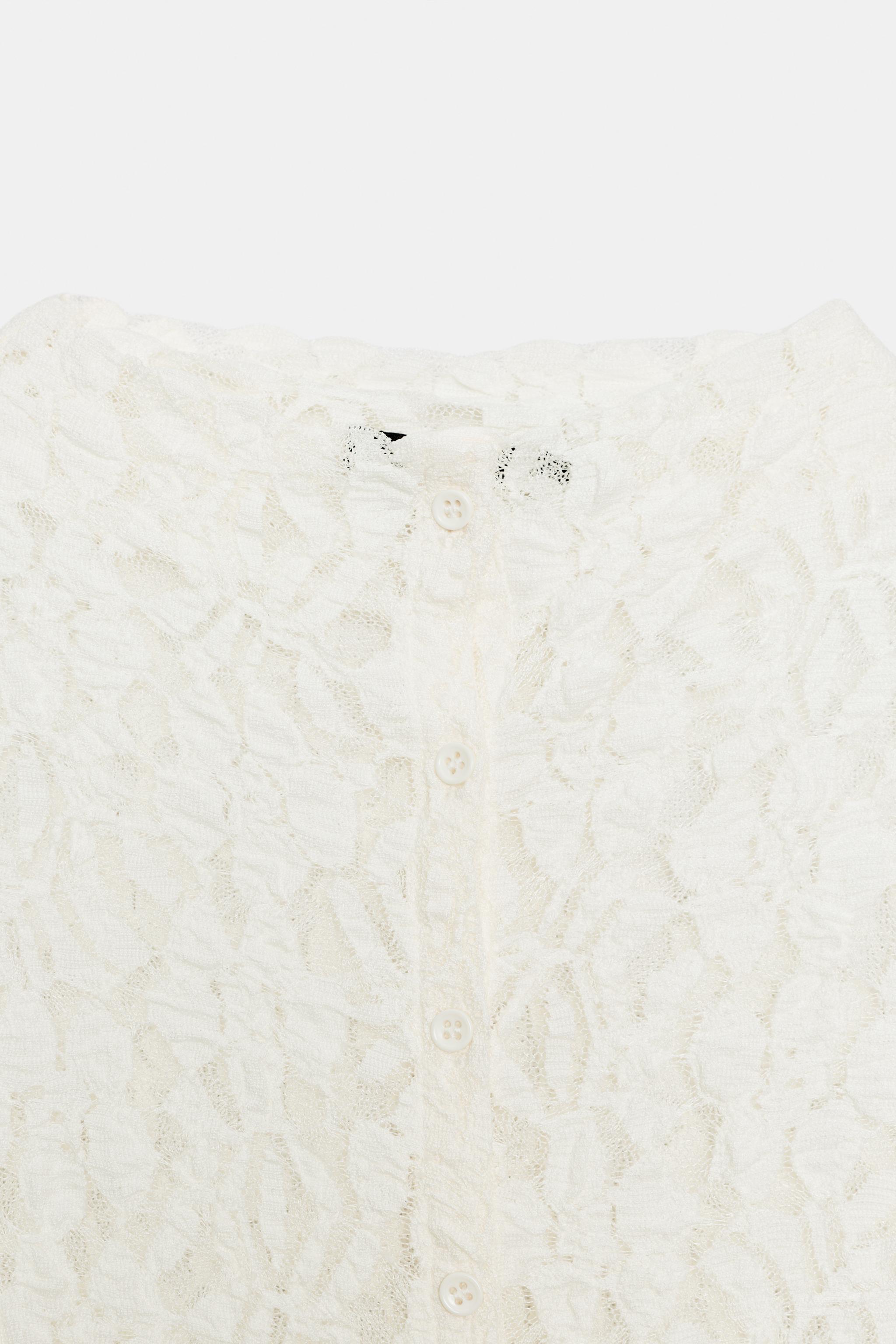 LACE BUTTON-UP TOP