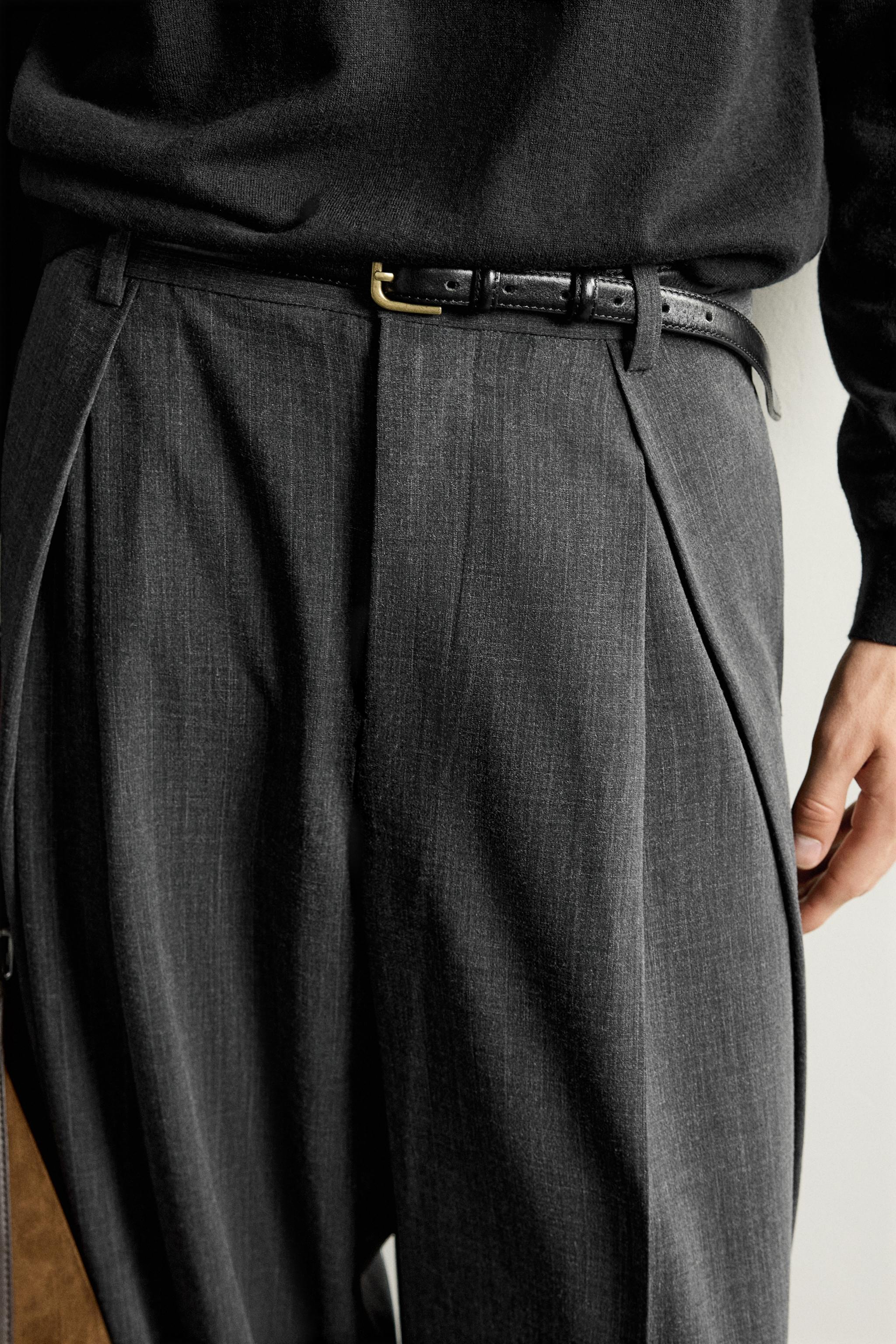 PANTALON COUPE DÉCONTRACTÉE À PLIS