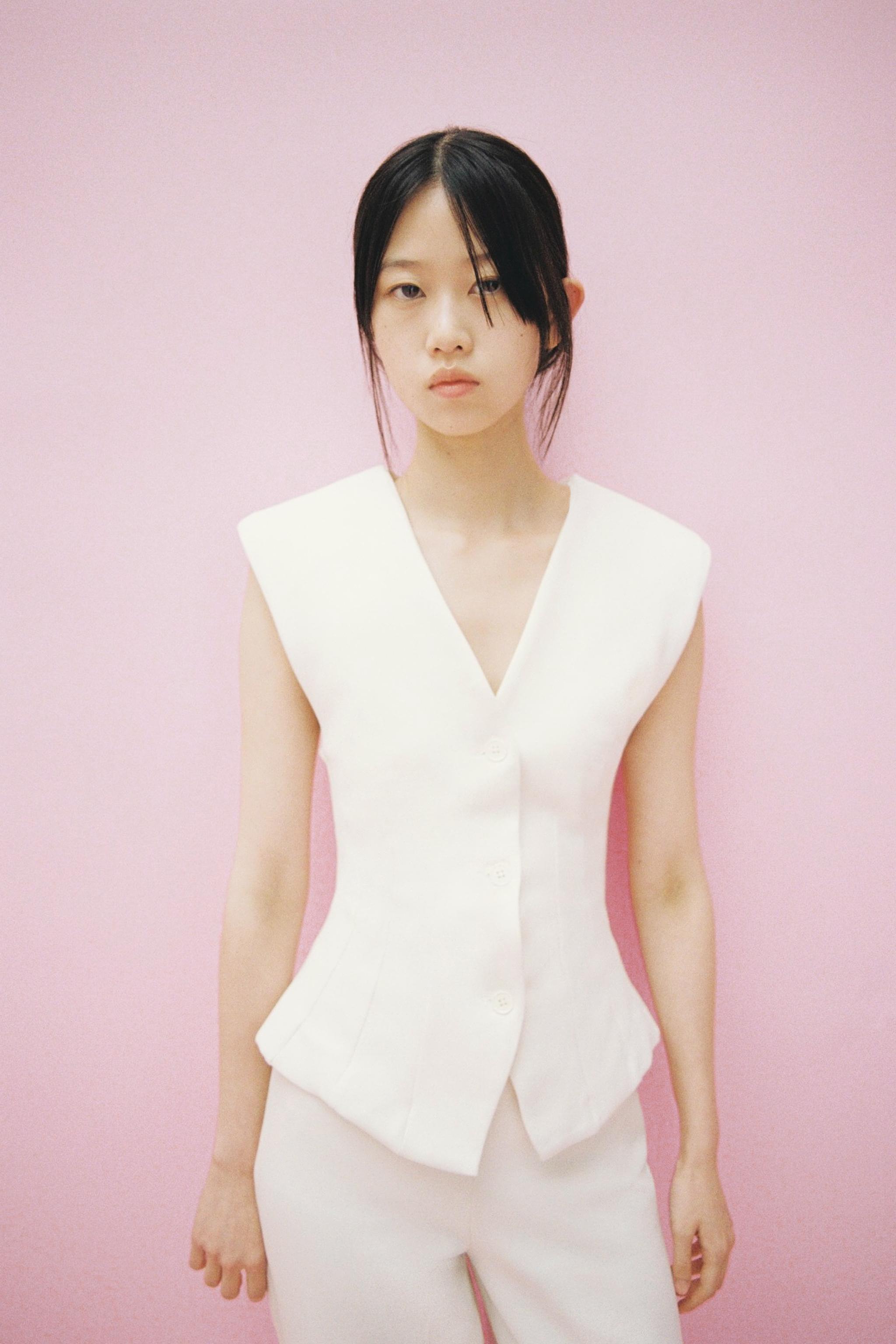 1st zara 縦割れクリアベリー ZARA NWT SS22 WOMAN SATIN EFFECT HALTER JUMPSUIT Stone| 9878