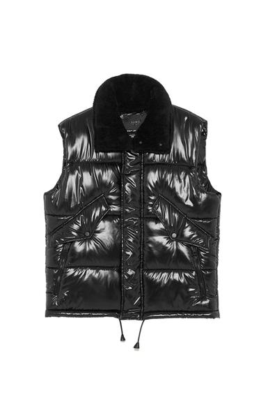 GLOSSY PUFFER GILET