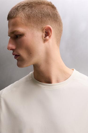 TECHNICAL TEXTURED T-SHIRT - Ecru / Marl by Zara - Image 4