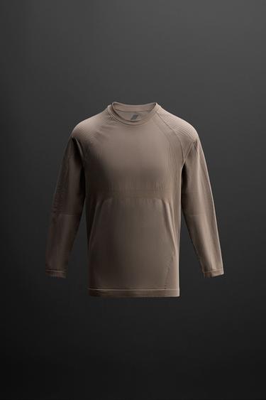 COMPRESSION BASE LAYER T-SHIRT - Brown by Zara