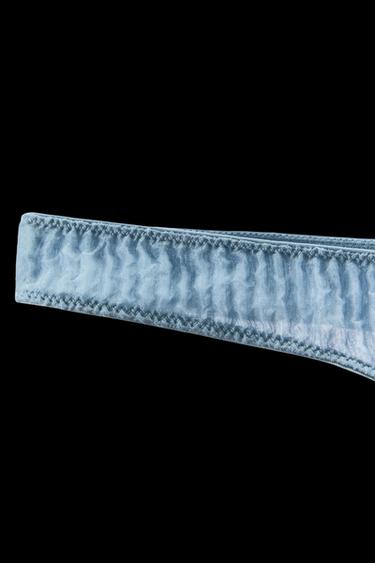 TANGA SEDA 100% EFECTO ARRUGADO LIMITED EDITION - Azul claro de Zara