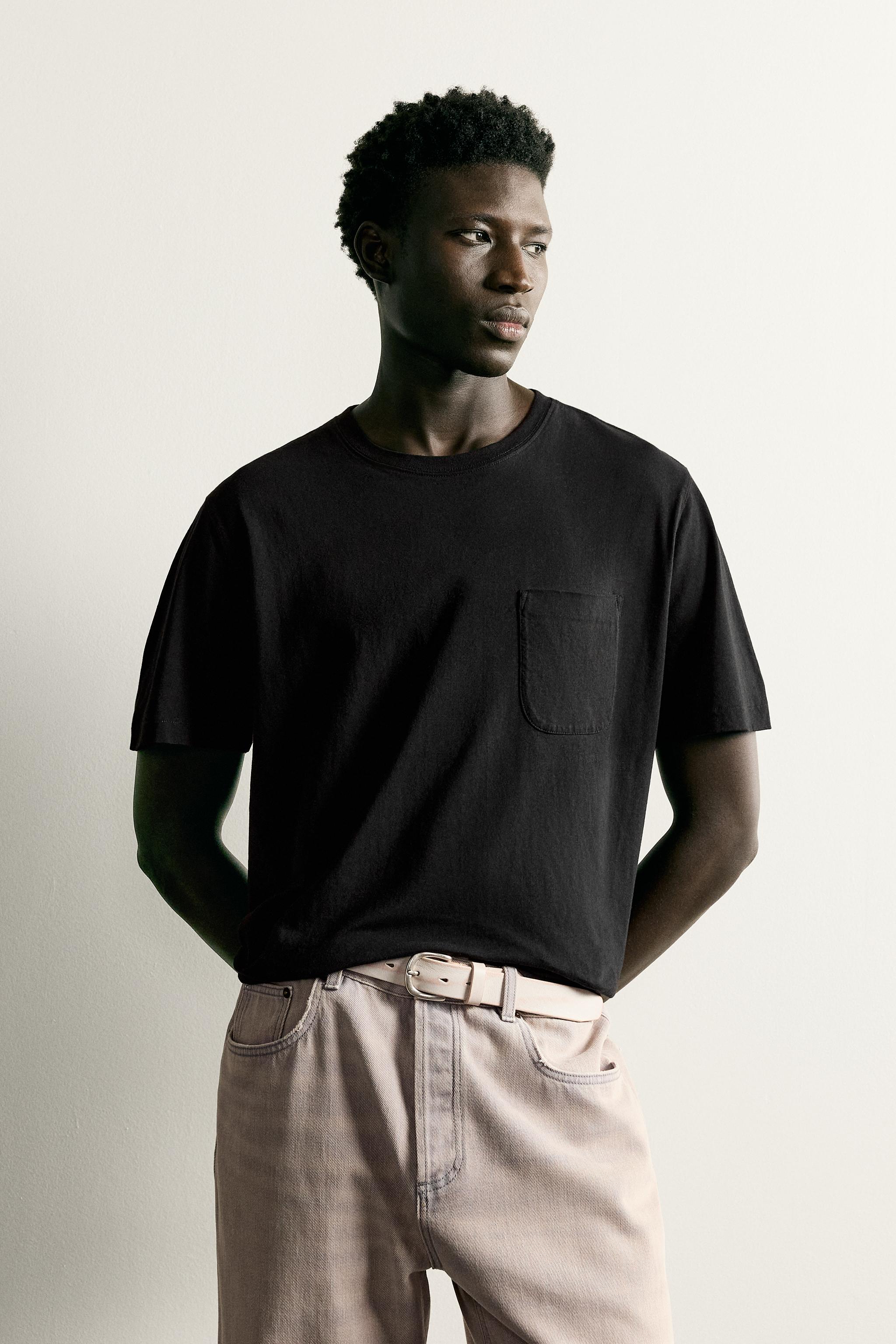 RELAXED FIT LIGHTWEIGHT T-SHIRT — Black