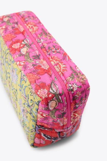 TROUSSE DE TOILETTE MATELASSÉE À IMPRIMÉ FLEURS - Fuchsia de Zara - Image 3
