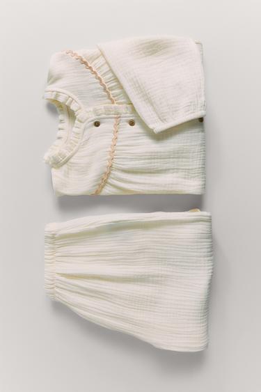 Zara 2-14 AASTANE / TIKITUD LILLEDEGA PIDŽAAMA - Tumepruun