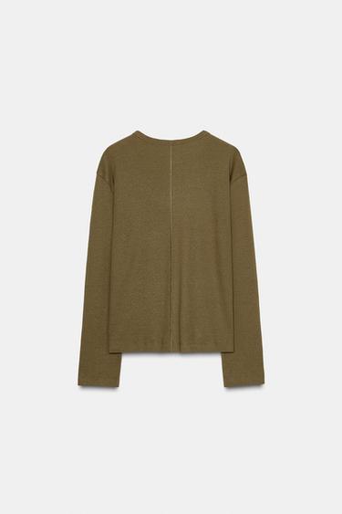 T-SHIRT CÔTELÉ À MANCHES LONGUES - Vert olive de Zara - Image 5