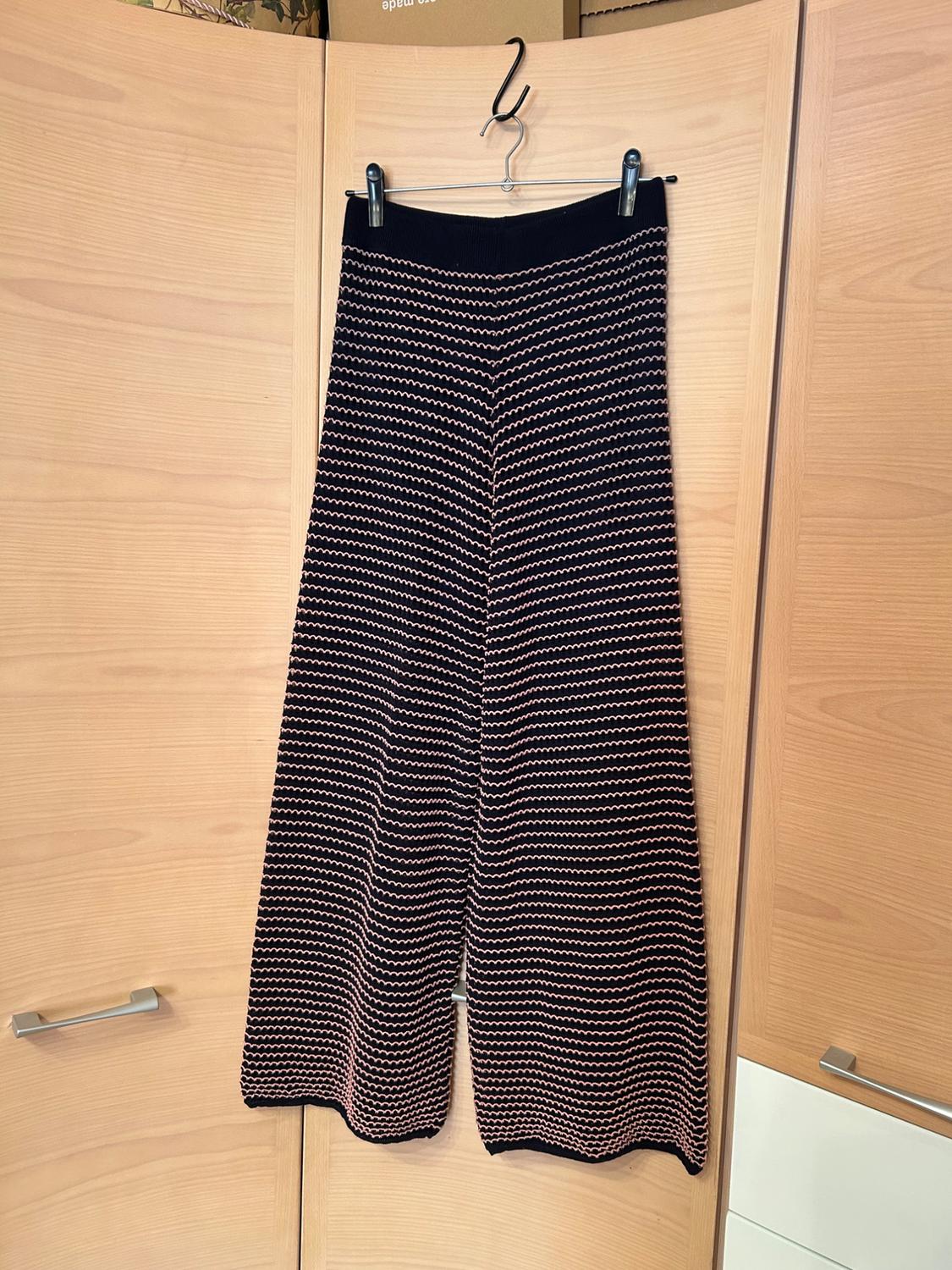 TROUSERS WITH WAVY TWO-TONE STRIPES