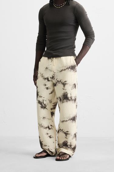 PANTALON STRUCTURÉ IMPRIMÉ TIE-AND-DYE - Imprimée de Zara - Image 1