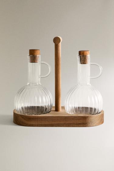 BOROSILICATE GLASS AND WOOD CRUET SET — Transparent 2