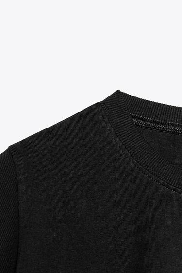 CAMISETA MANGA SISA EFECTO LAVADO - Negro de Zara