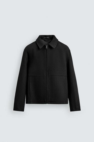 جاكيت هيكلي بنقشة شيفرون بسحاب - أسود by Zara