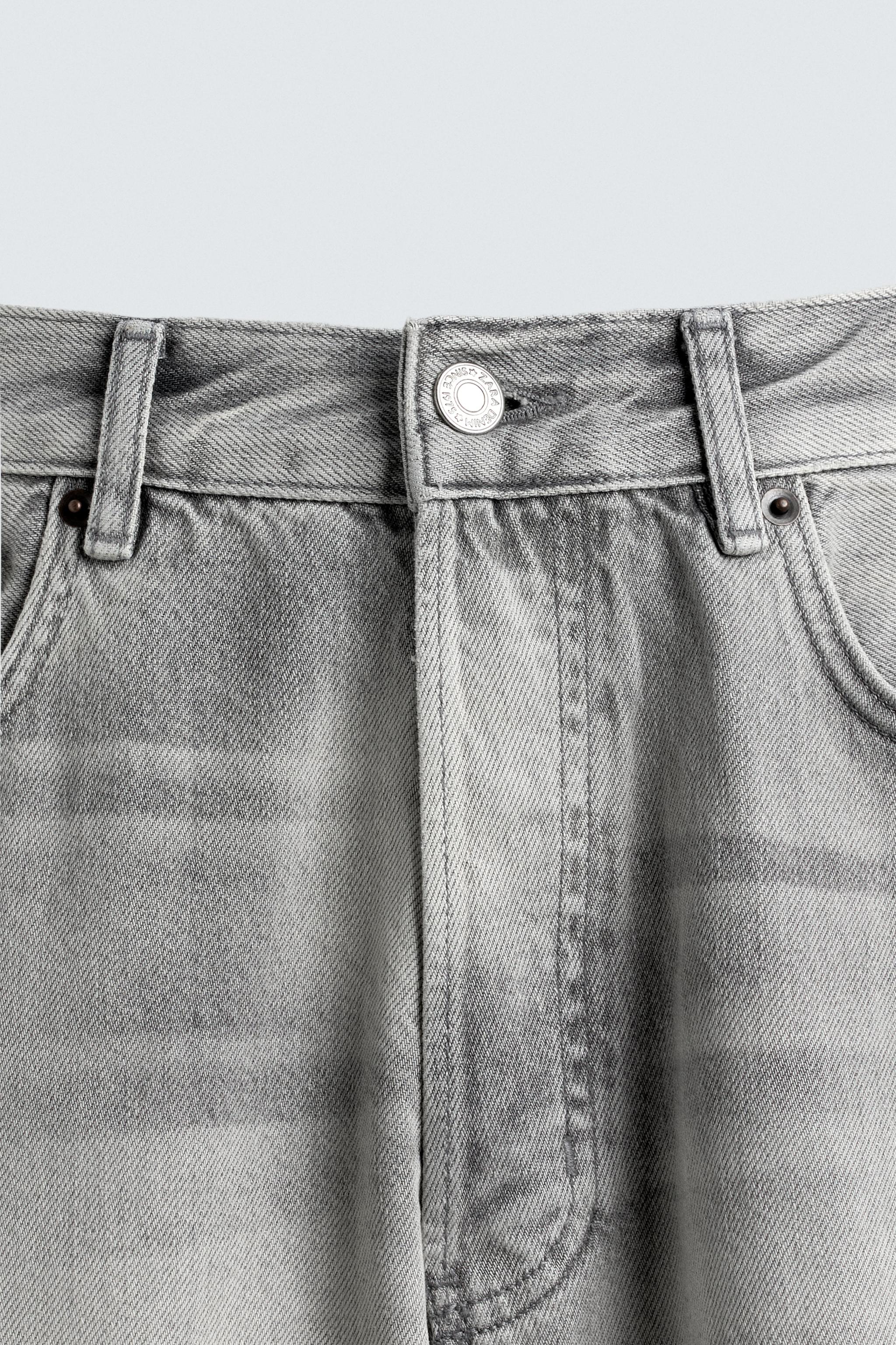 RELAXED FIT SPLATTER JEANS