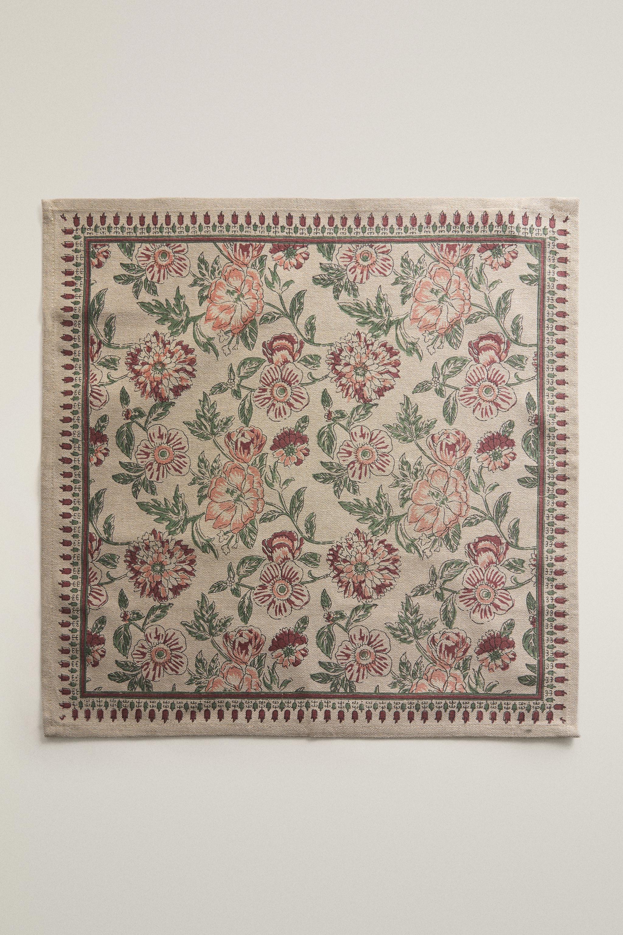 FLORAL PRINT NAPKINS (PACK OF 2)
