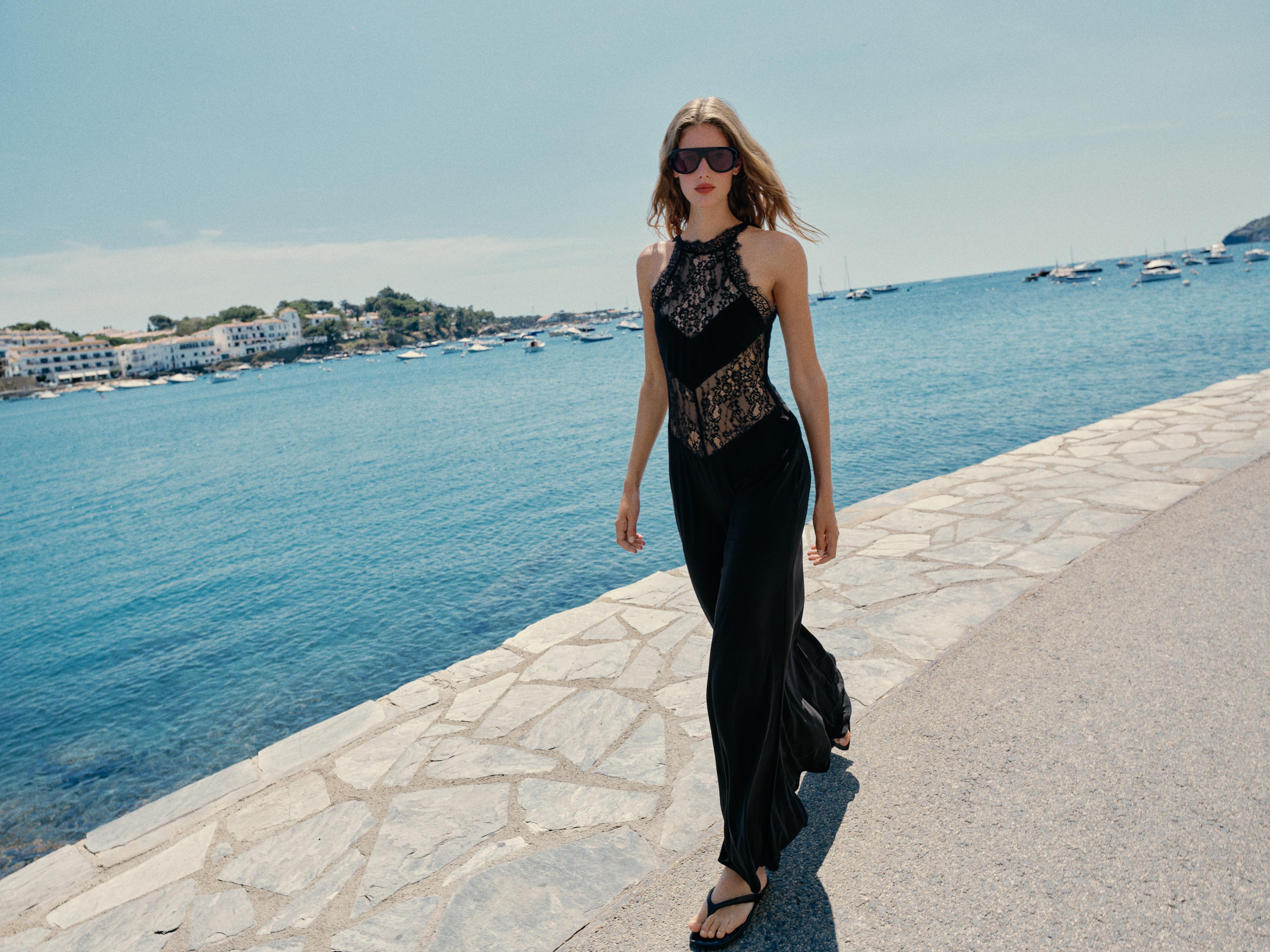 LACE SLIP DRESS
