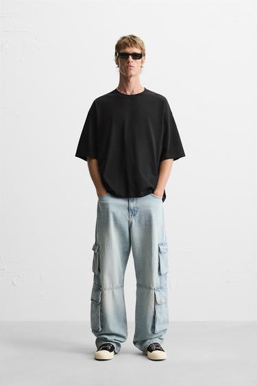 BASIC BOXY FIT T-SHIRT - Black by Zara