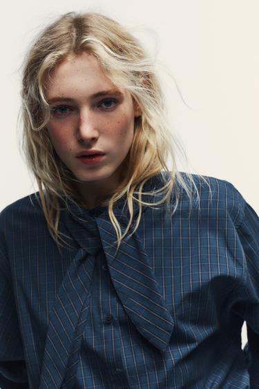 CAMISA DE QUADRES DE COTÓ AMB MOCADOR - Blaus de Zara
