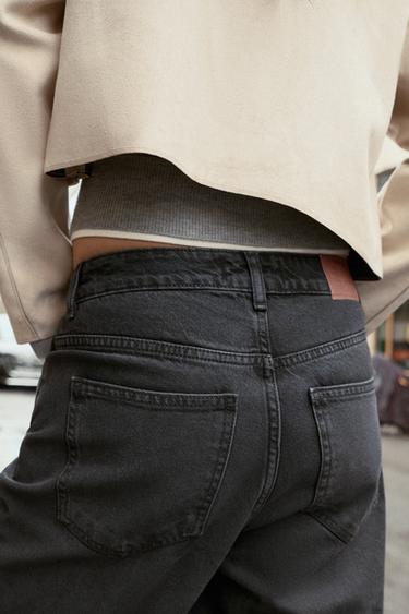 JEANS Z.02 STRAIGHT ANKLE بخصر عالٍ - أسود by Zara