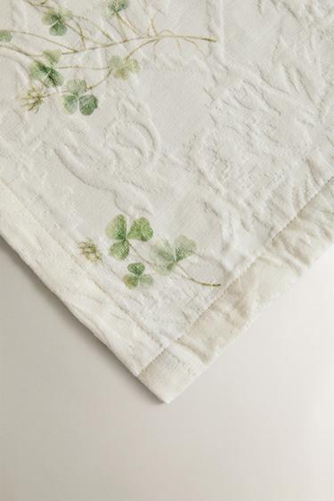 CLOVER PRINT JACQUARD TABLECLOTH - Green by Zara - Image 2