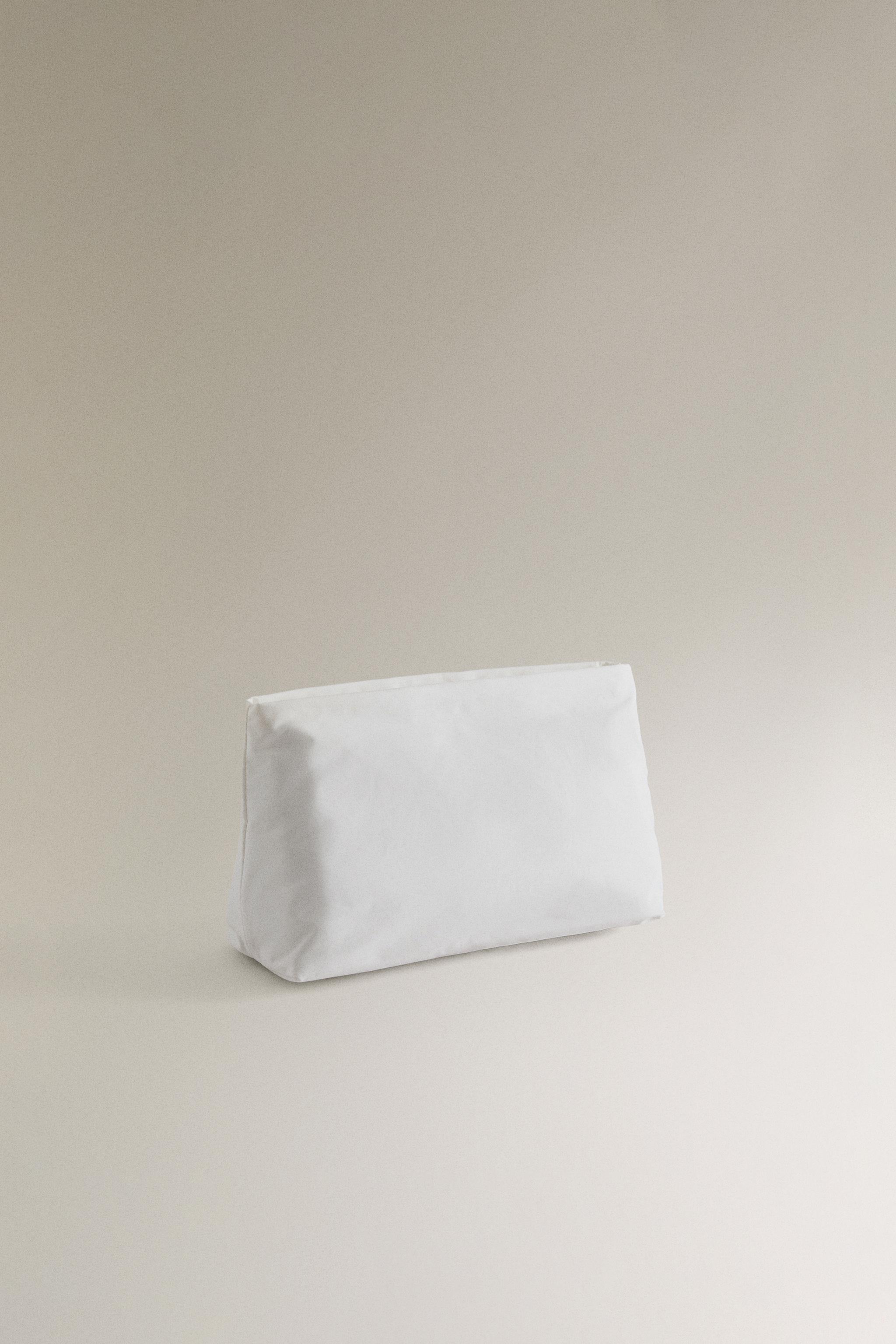 TROUSSE DE TOILETTE TISSU TECHNIQUE FORMAT MOYEN