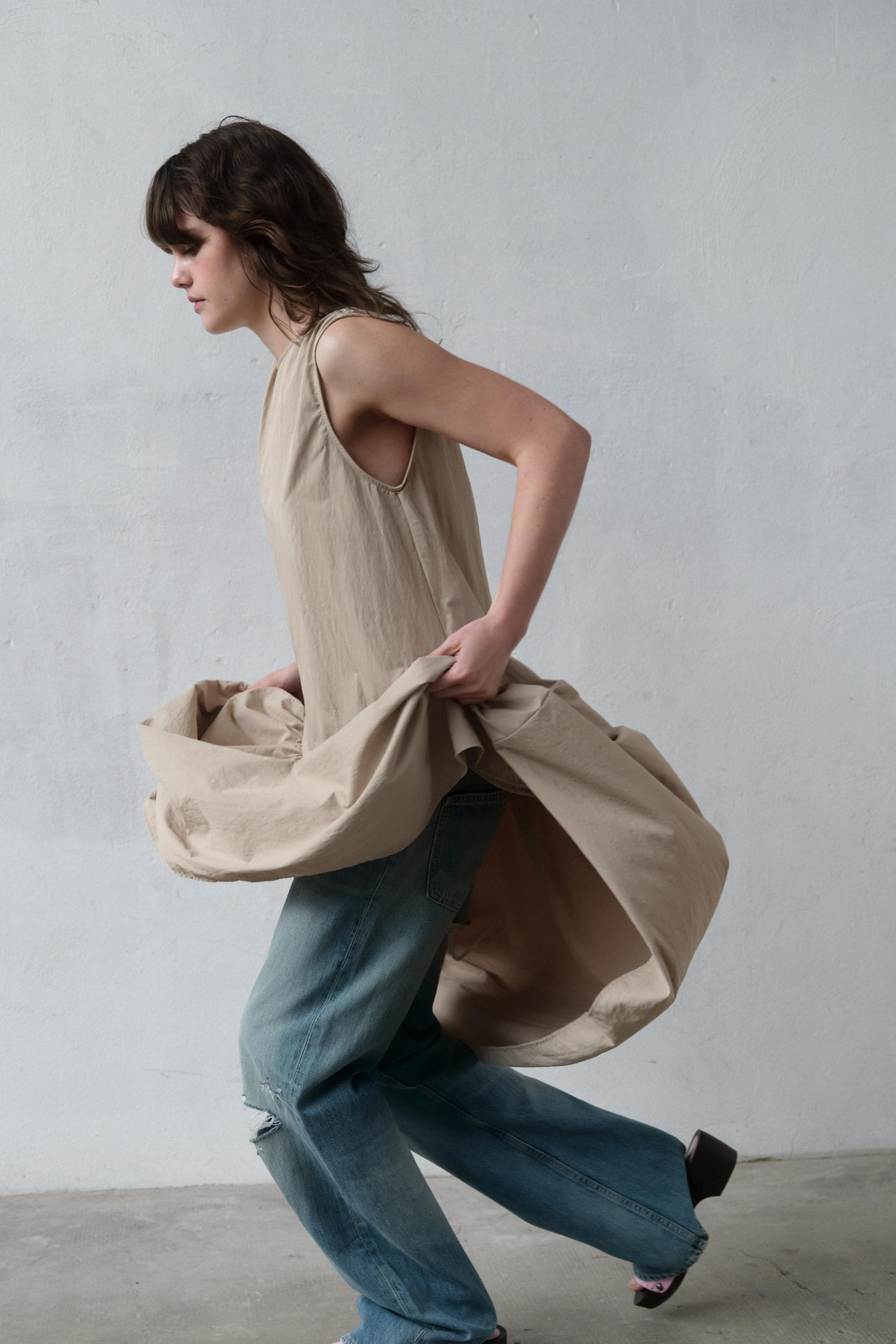 NYLON VOLUMINOUS DRESS — Stone