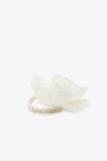 MAXI FLOWER SCRUNCHIE - Ecru by Zara - Image 2
