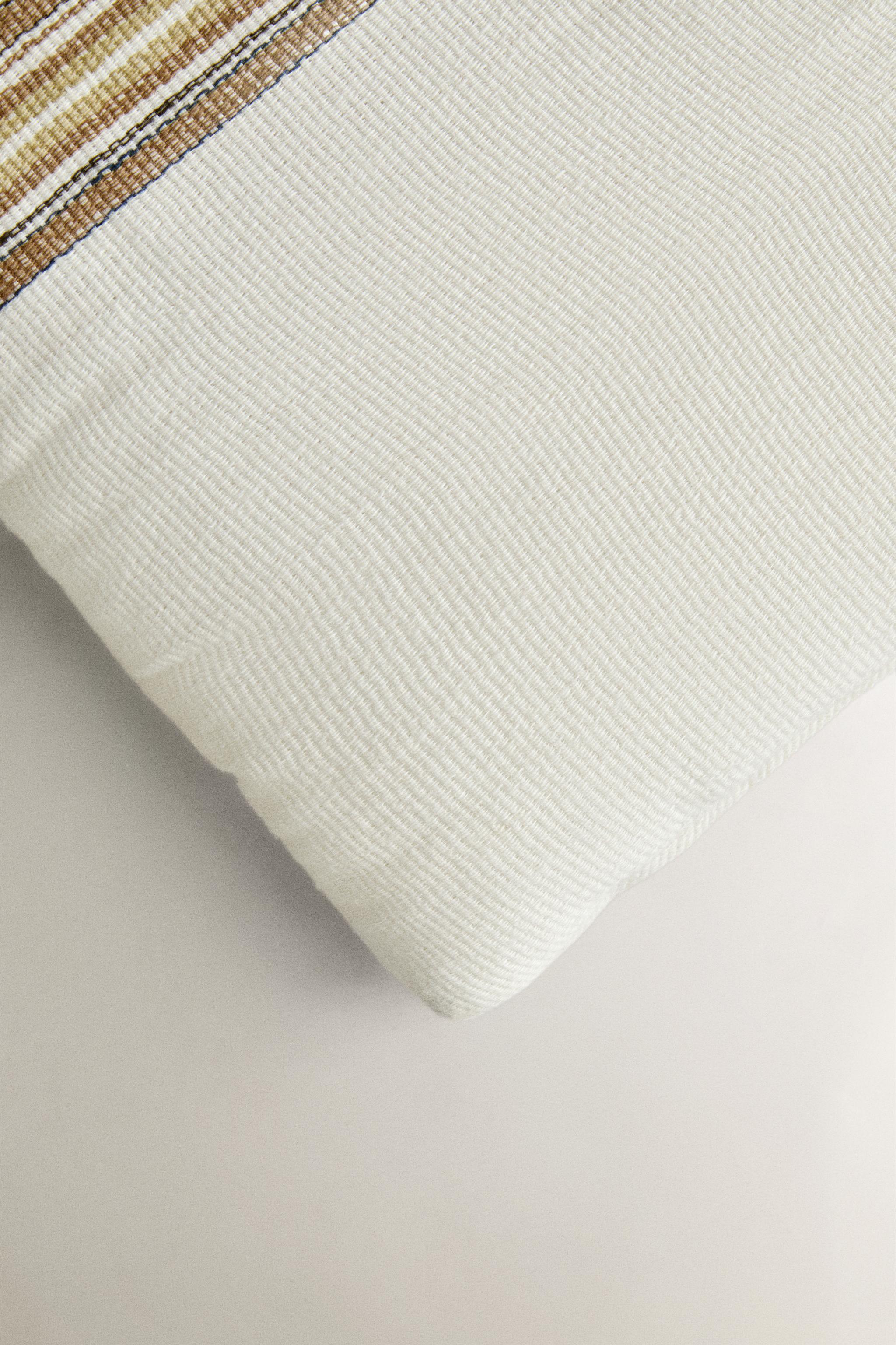 STRIPED BENCH SEAT CUSHION