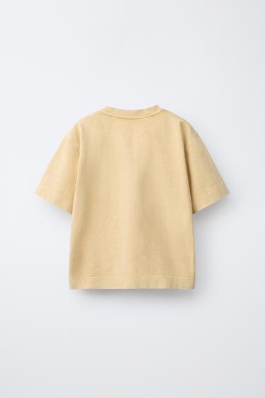 T-SHIRT IN VERWASCHENER OPTIK HEAVY WEIGHT - Mittelbeige von Zara