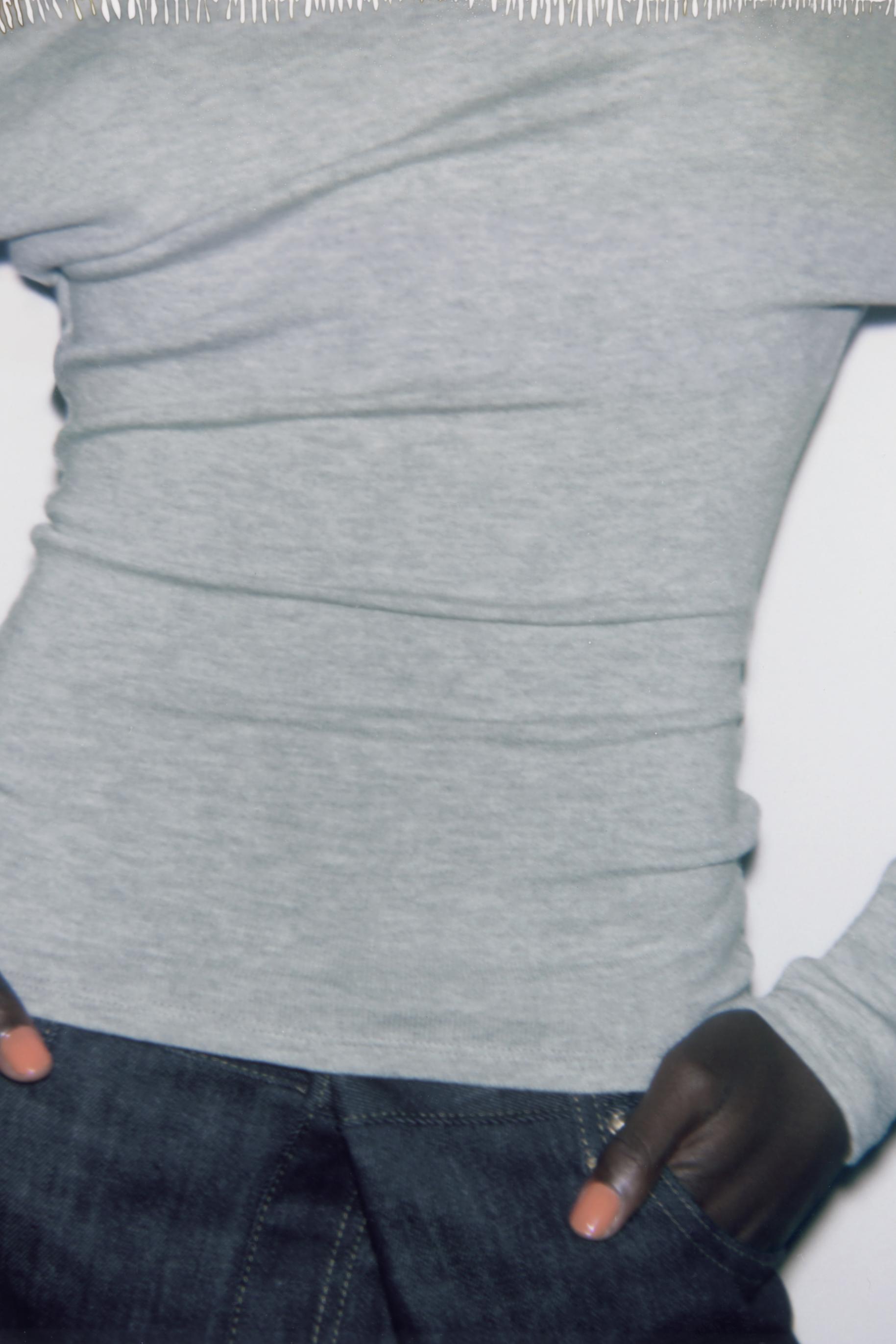 ASYMMETRIC SOFT TOP