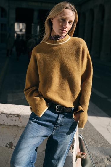 Zara CONTRASTING PIPING KNIT SWEATER - Mustard