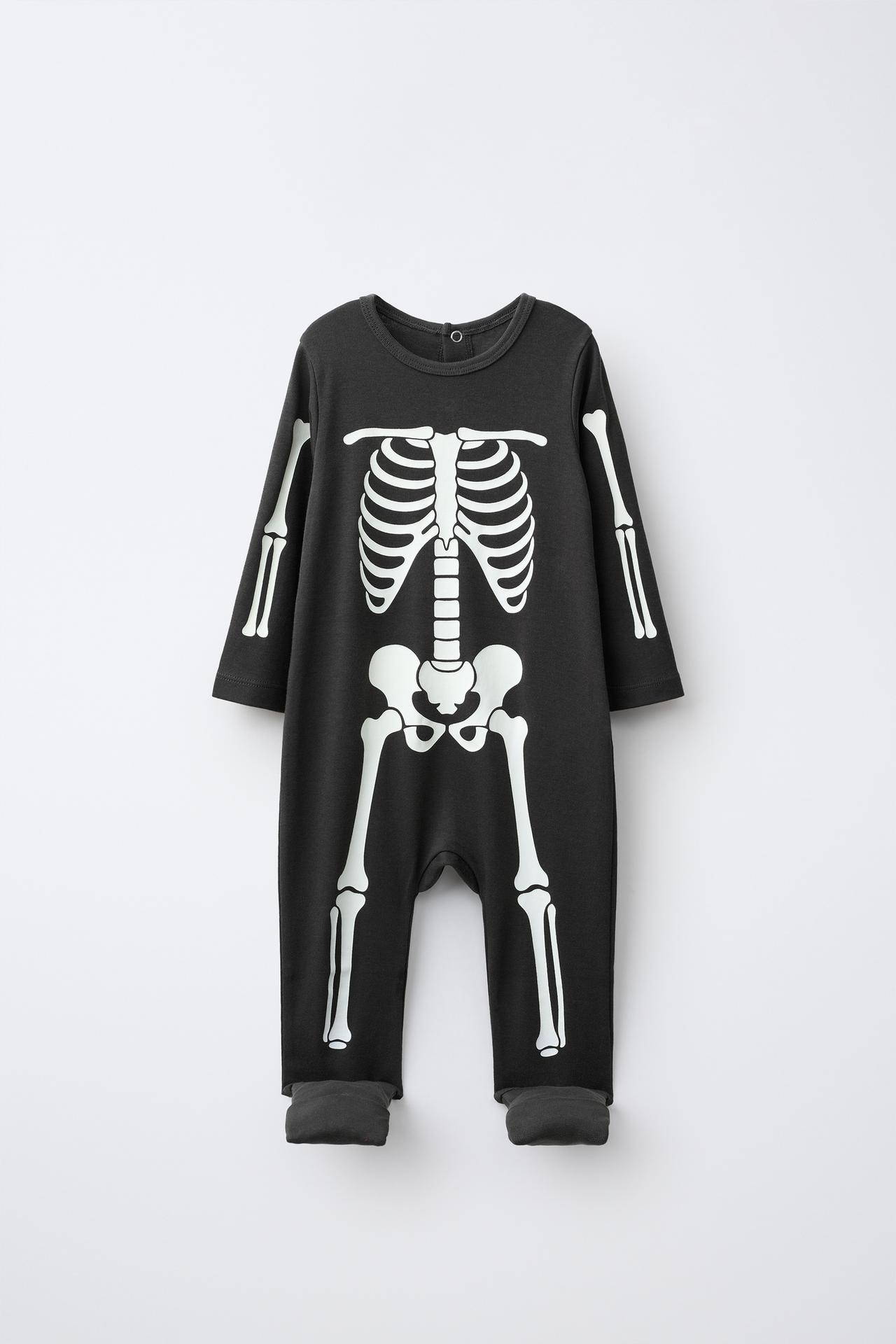 GLOW-IN-THE-DARK SKELETON CONVERTIBLE FOOTED SLEEPSUIT — Anthracite grey