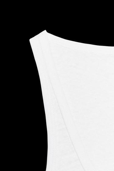 CAMISETA CON ALGODÓN Y LINO - Blanco de Zara