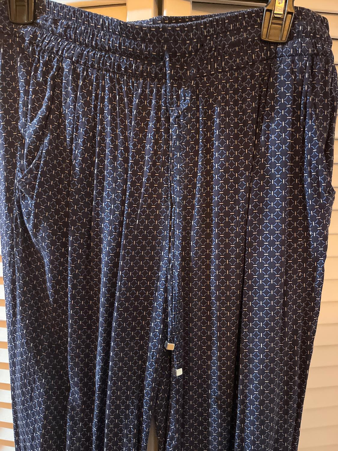 PANTS WITH PATTERN - Image 2