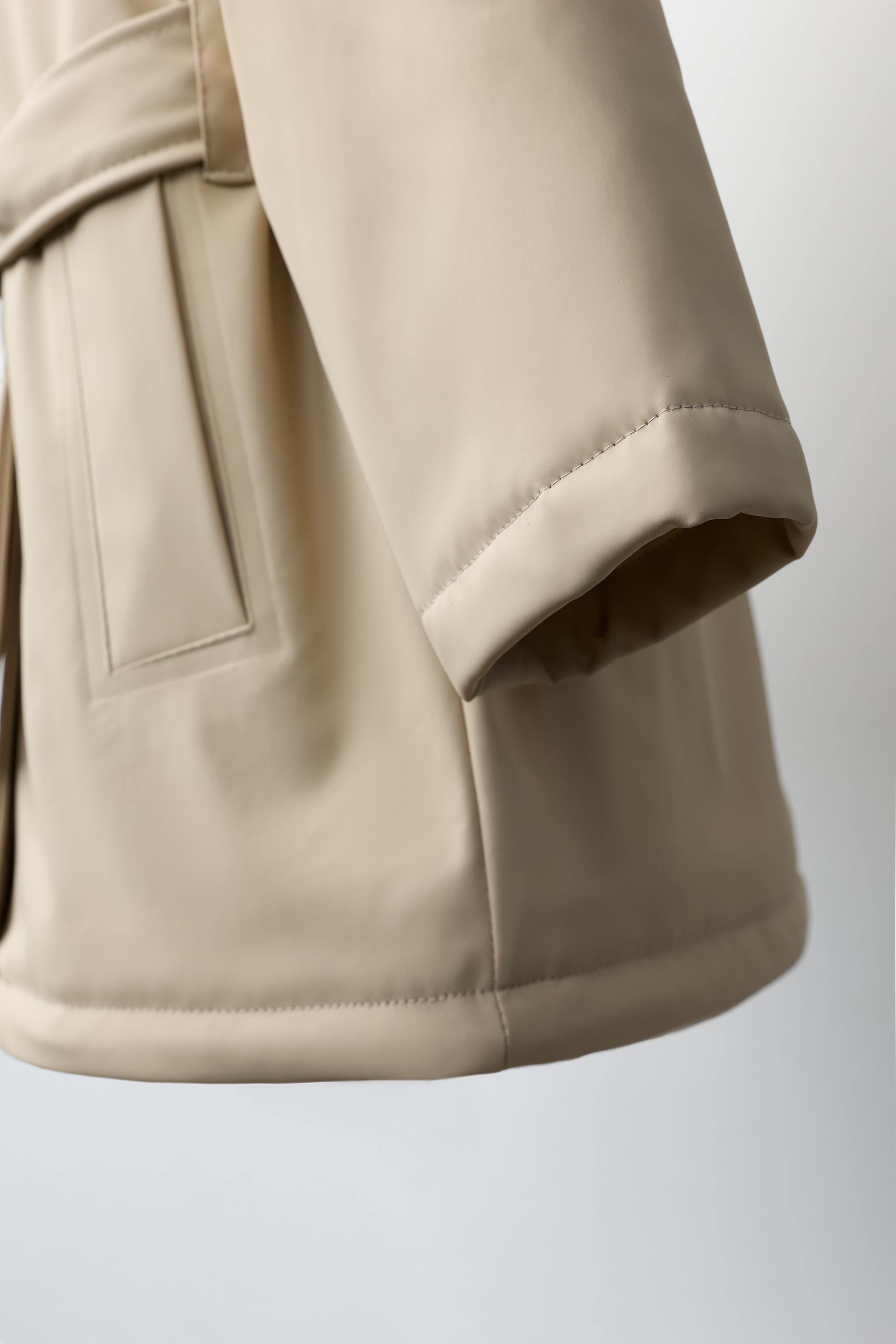 RUBBERIZED WATER-REPELLENT BELTED RAINCOAT