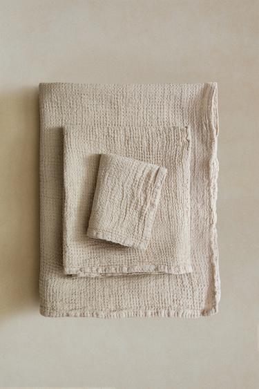 SERVIETTE DE BAIN LIN WAFFLE - Beige clair de Zara