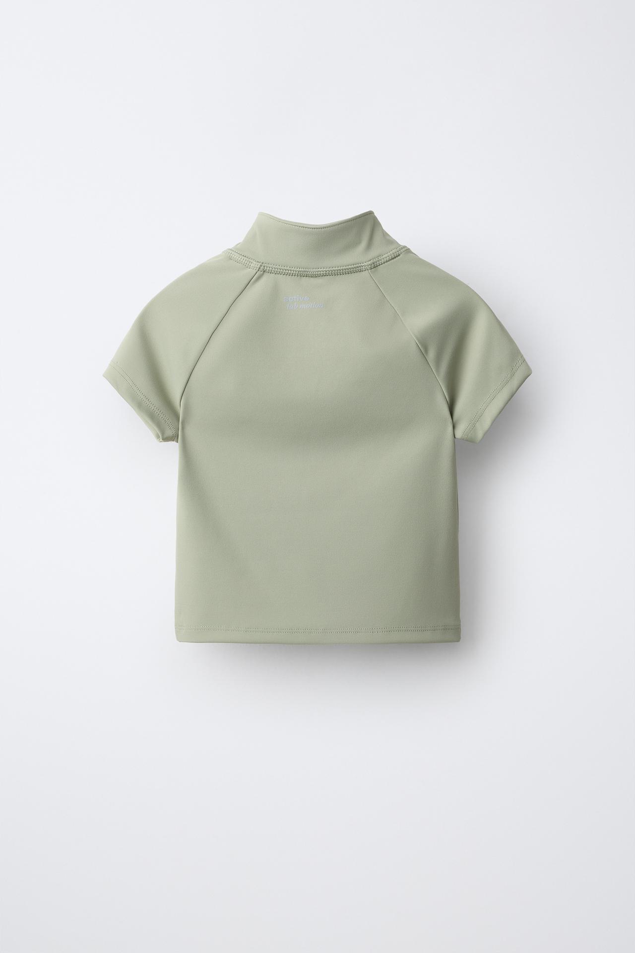 SPORTY ZIP T-SHIRT — Khaki