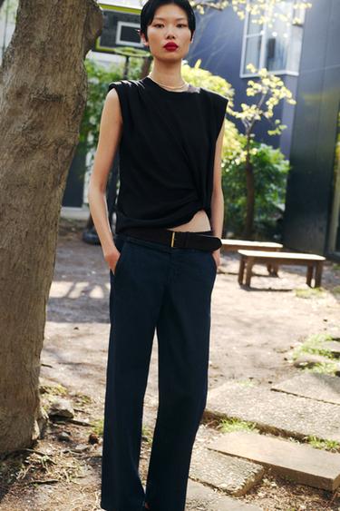 KNIT TOP WITH SHOULDER PADS - Black by Zara
