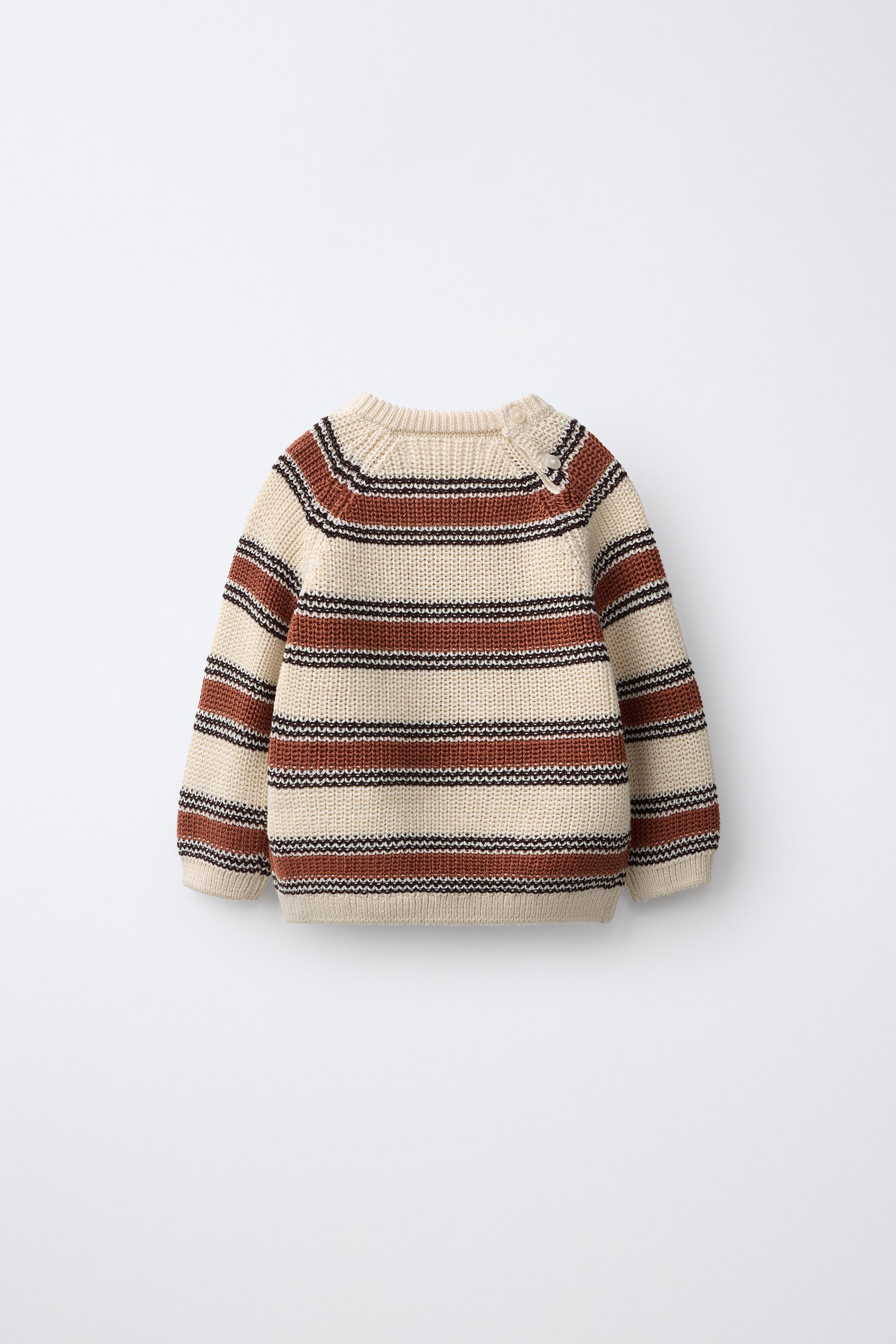STRIPED KNIT SWEATER