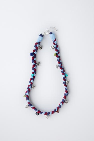 COLLIER TRESSÉ PENDENTIFS FLEURS - Bleu encre de Zara - Image 3