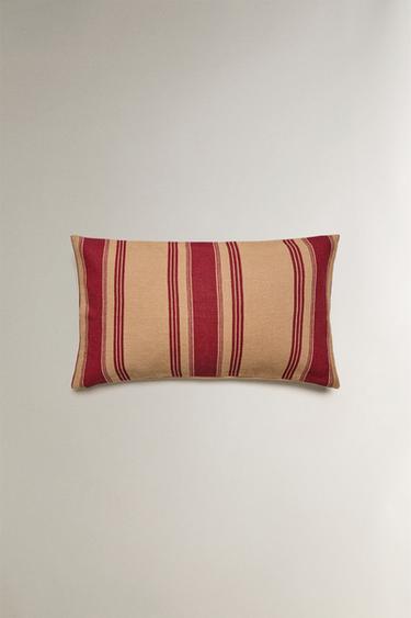 HOUSSE DE COUSSIN RAYURES - Beige clair de Zara - Image 0