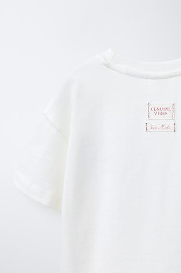 T-SHIRT À INSCRIPTION BRODÉE - Écru de Zara - Image 3