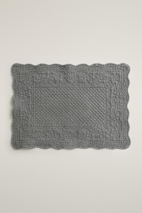 FLORAL QUILTED PLACEMAT - Grey by Zara - Image 0