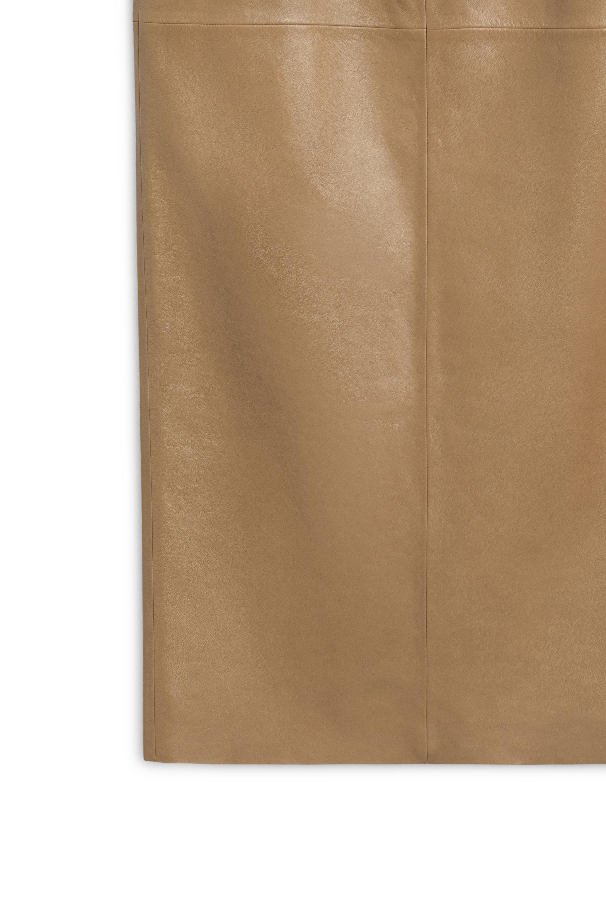 Nappa leather midi skirt with seams - LIMITED EDITION