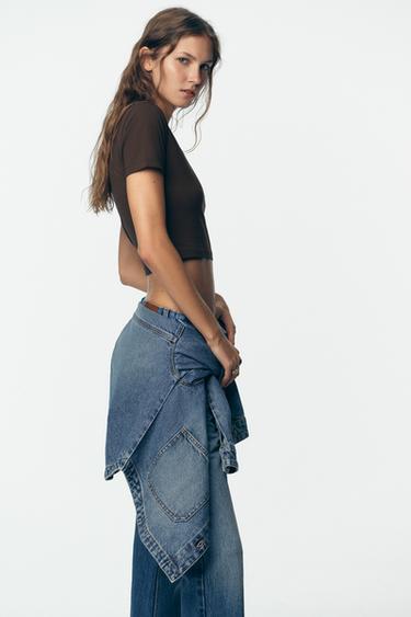 T-SHIRT COURT À MANCHES COURTES - Chocolat de Zara - Image 2