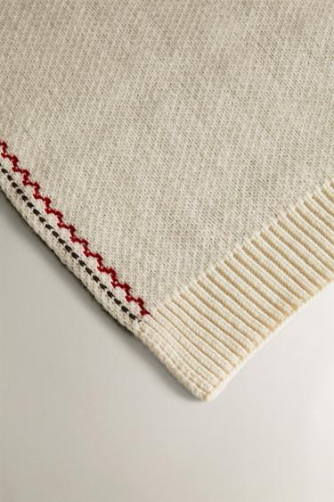 CHRISTMAS JACQUARD KNIT THROW - White / Red by Zara - Image 2