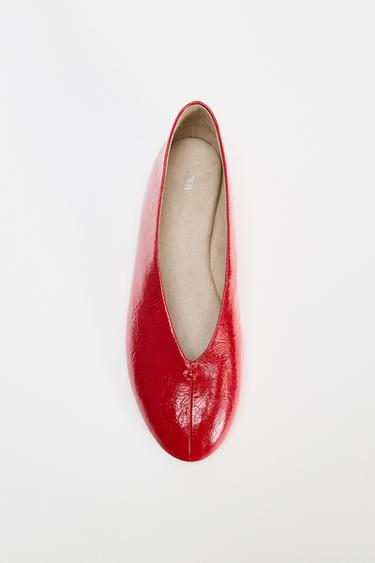 LEATHER BALLERINA SHOES - Red by Zara