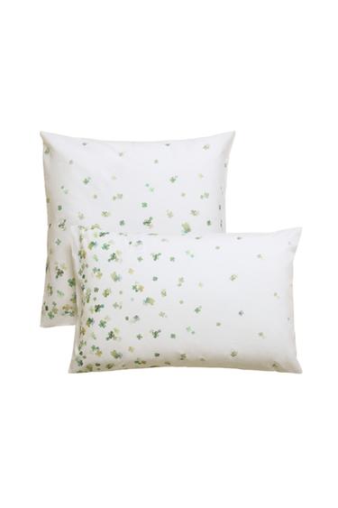 CLOVER PERCALE PILLOWCASE - Oyster-white by Zara
