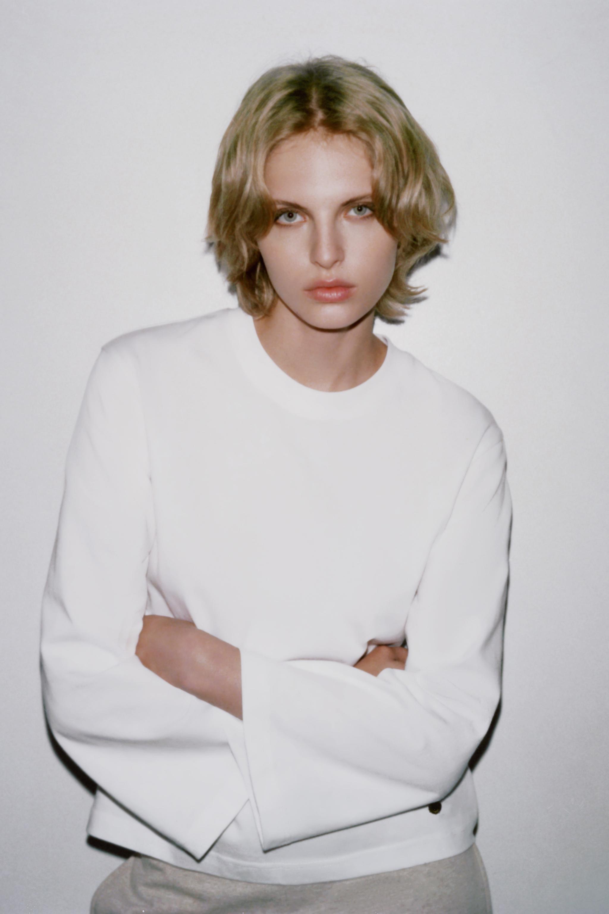 ロングスリーブTシャツ ラベルディテール - ホワイト | ZARA Japan / 日本